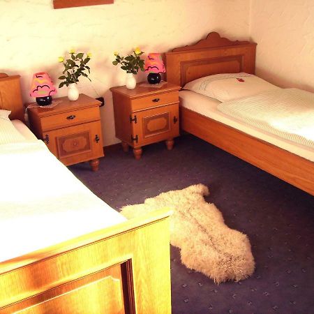 Kall Hotel Garni Huttenhof מראה חיצוני תמונה