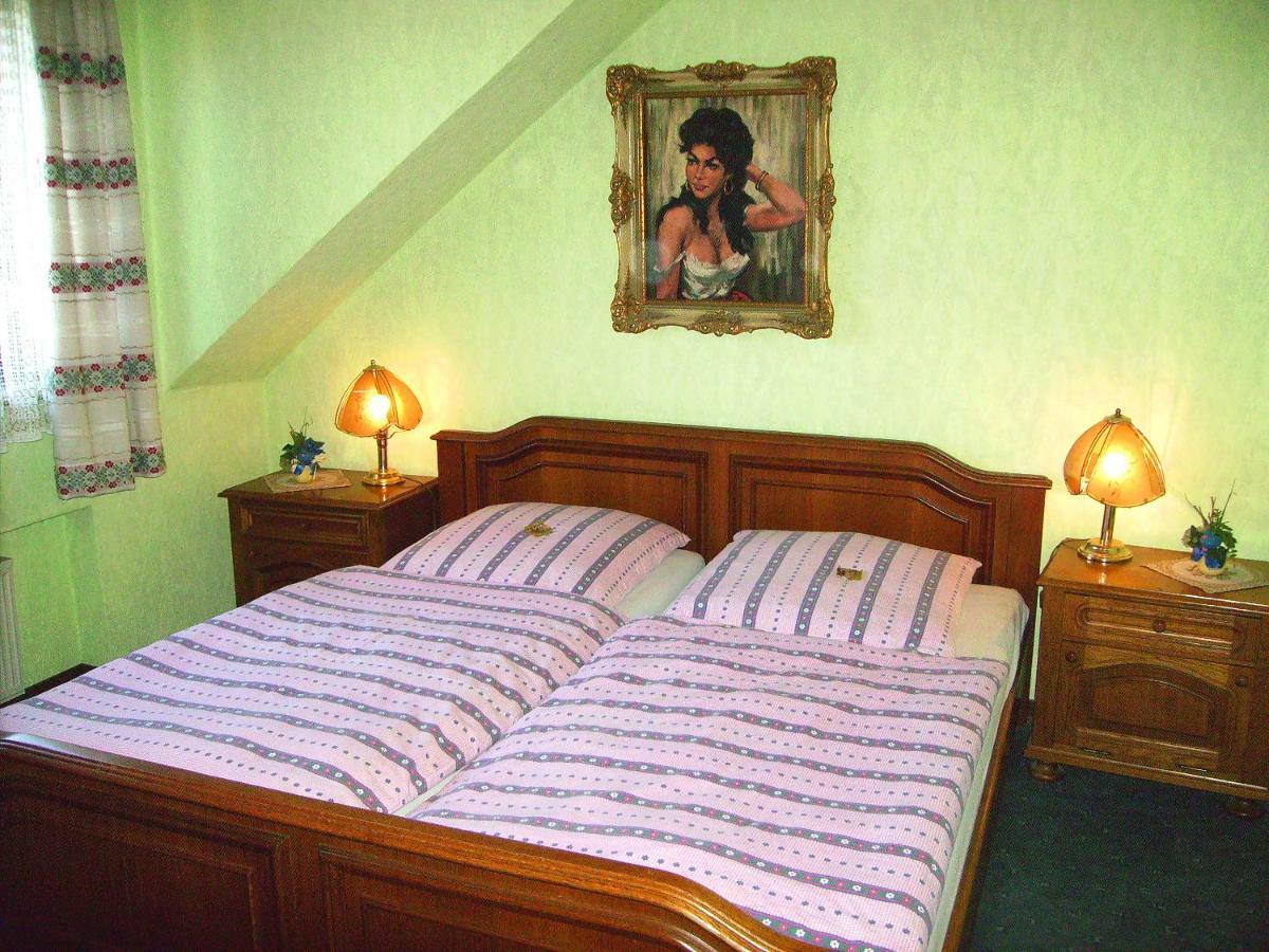 Kall Hotel Garni Huttenhof מראה חיצוני תמונה